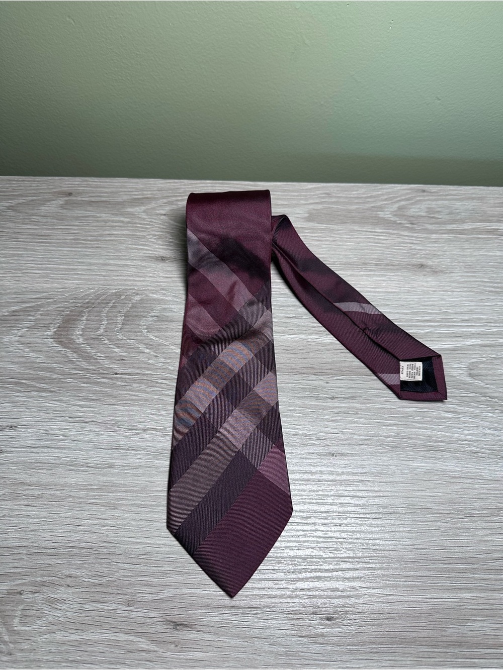 Burberry London Nova Check Silk Tie Burgundy Wine Red 58.5x3” Classic